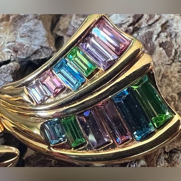 Authentic Swarovski Gold Plated Clip On Earrings Rainbow Crystals Baguette Cut - Picture 5 of 9